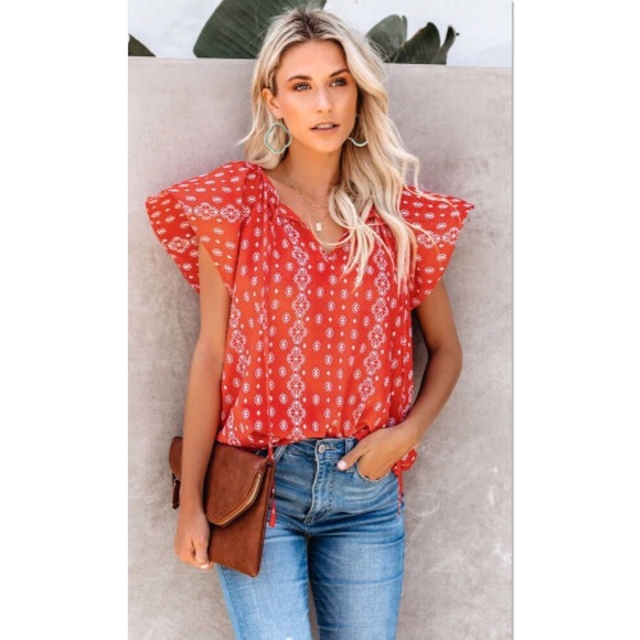 Tops - 👑 boho flutter top